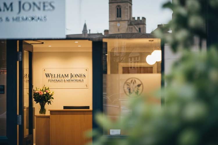 Tunbridge Wells Funeral Director