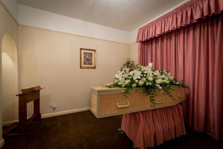 Funeral Home Sevenoaks Kent Welham Jones Funerals and Memorials : Chapel of Rest